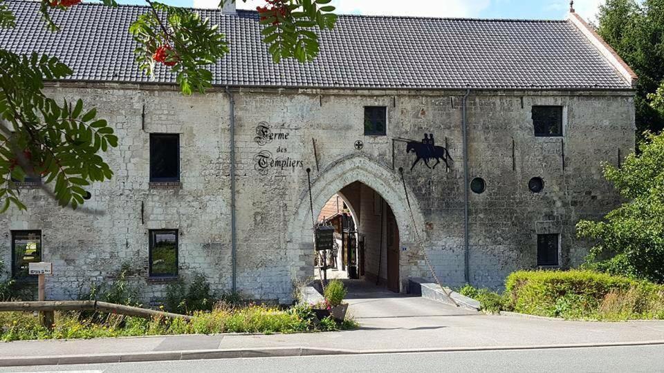 Enquin-les-Mines La Ferme Des Templiers De Flechinelle Bed & Breakfast エクステリア 写真