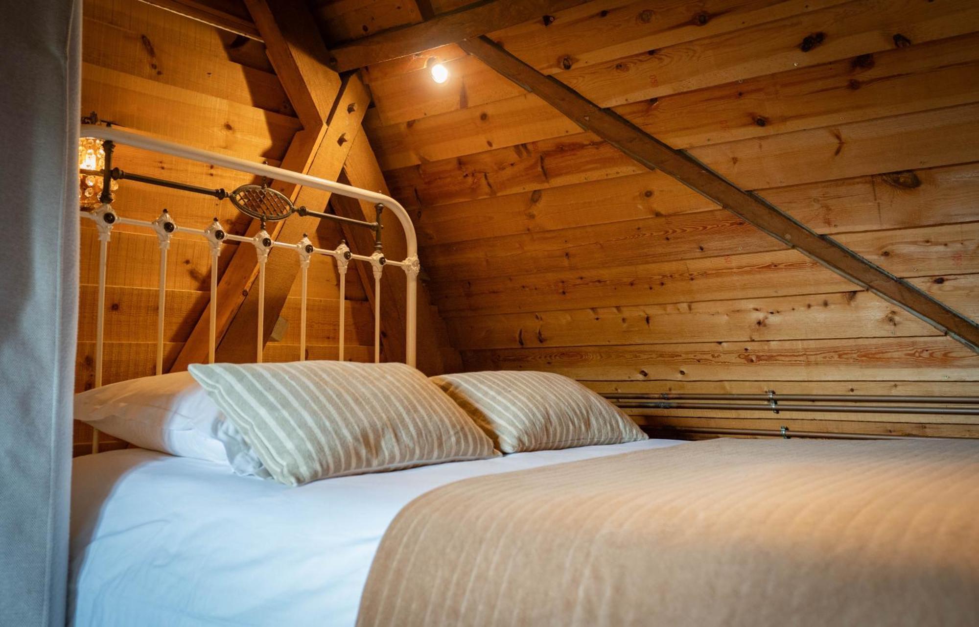 Enquin-les-Mines La Ferme Des Templiers De Flechinelle Bed & Breakfast エクステリア 写真