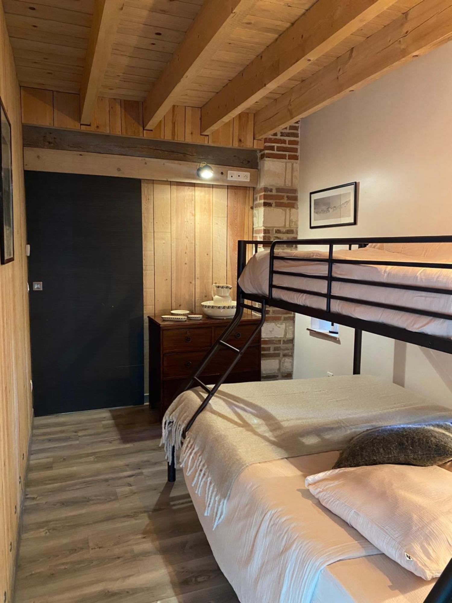 Enquin-les-Mines La Ferme Des Templiers De Flechinelle Bed & Breakfast エクステリア 写真