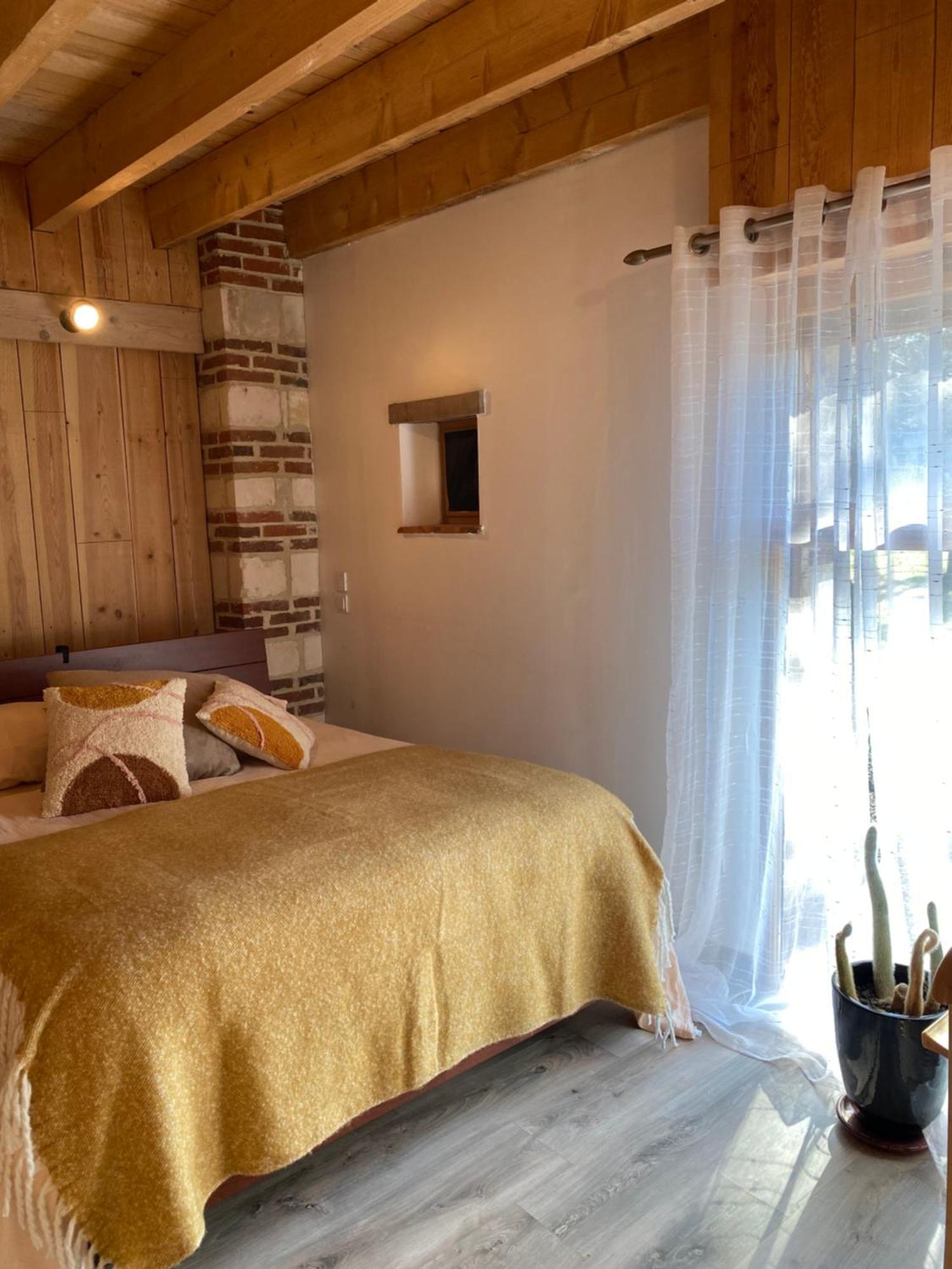 Enquin-les-Mines La Ferme Des Templiers De Flechinelle Bed & Breakfast エクステリア 写真